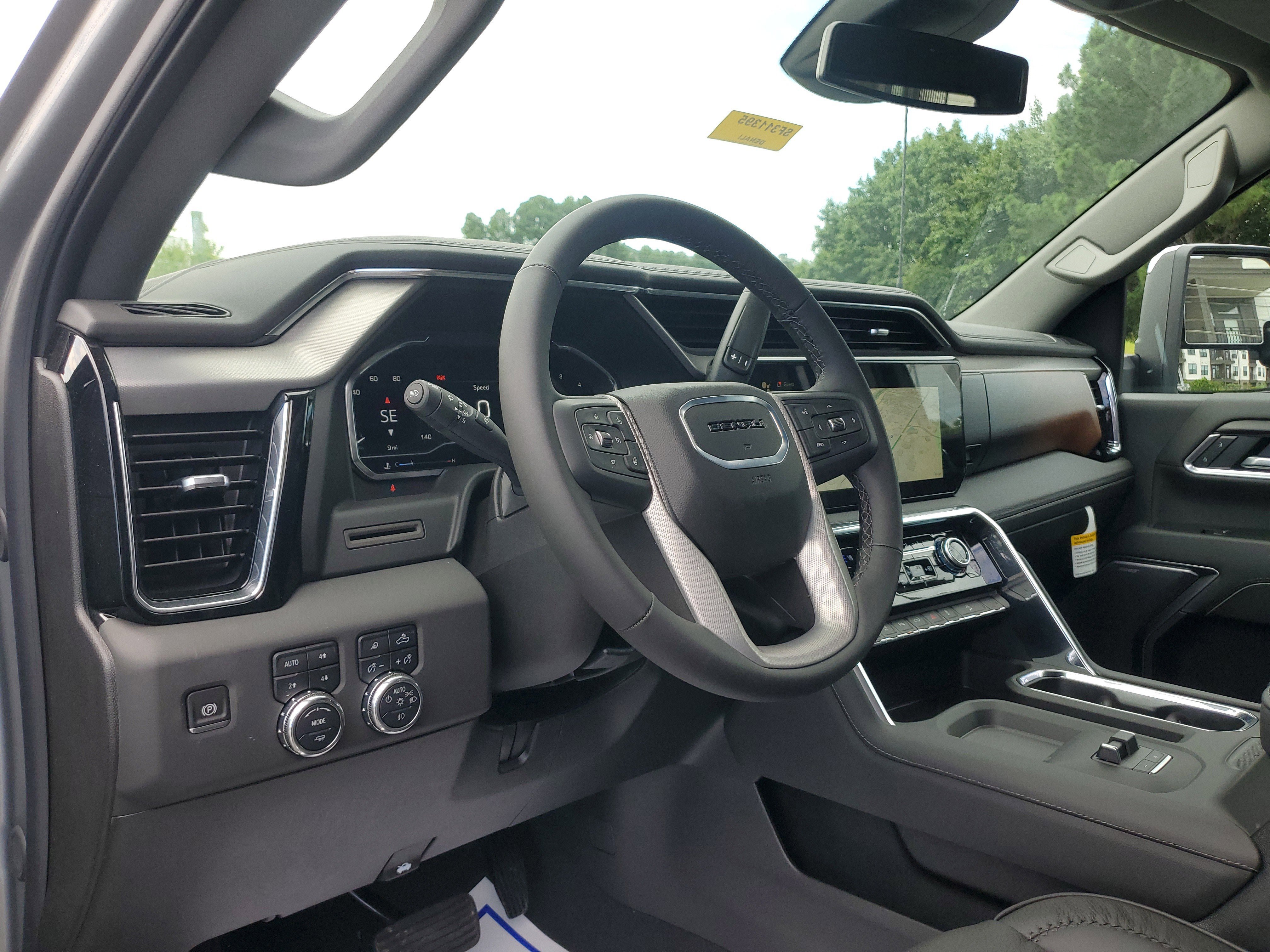 New 2025 GMC Sierra 2500 Denali image 17