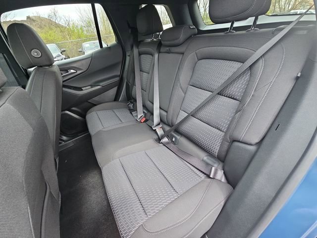 New 2026 Chevrolet Equinox LT AWD/4WD image 25