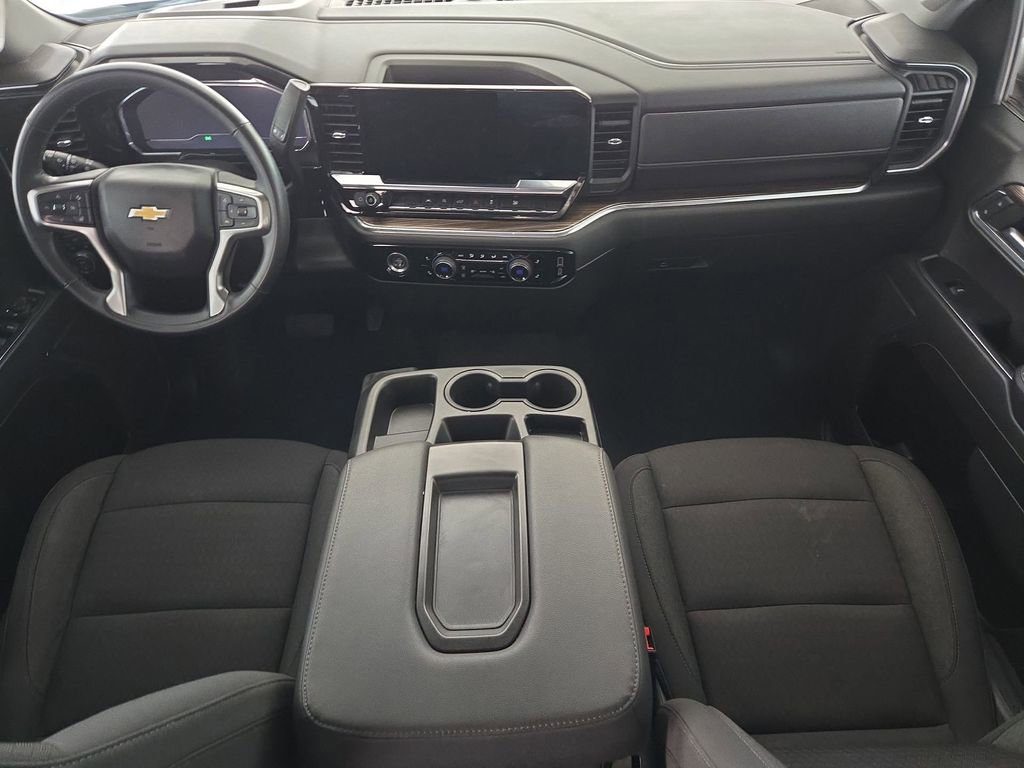 Used 2024 Chevrolet Silverado 1500 LT image 26