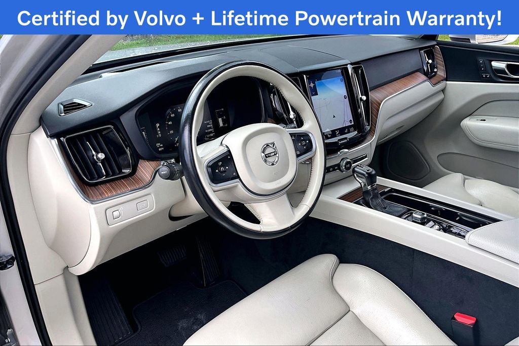 Used 2019 Volvo XC60 T5 Momentum w/ Advanced Package FWD image 18