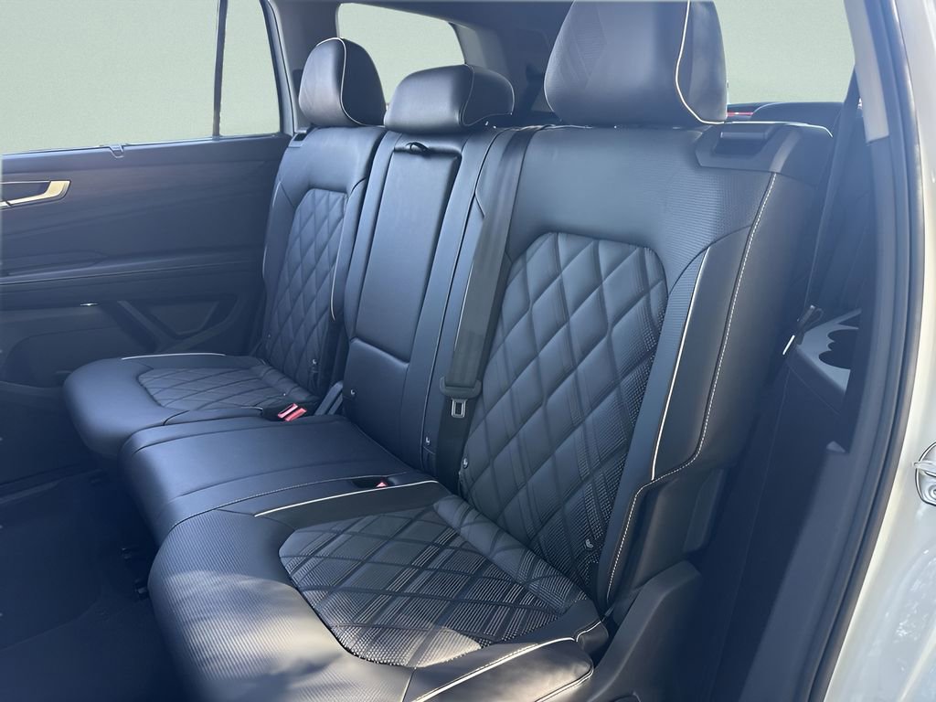 New 2026 Volkswagen Atlas SEL Premium R-Line AWD/4WD image 23