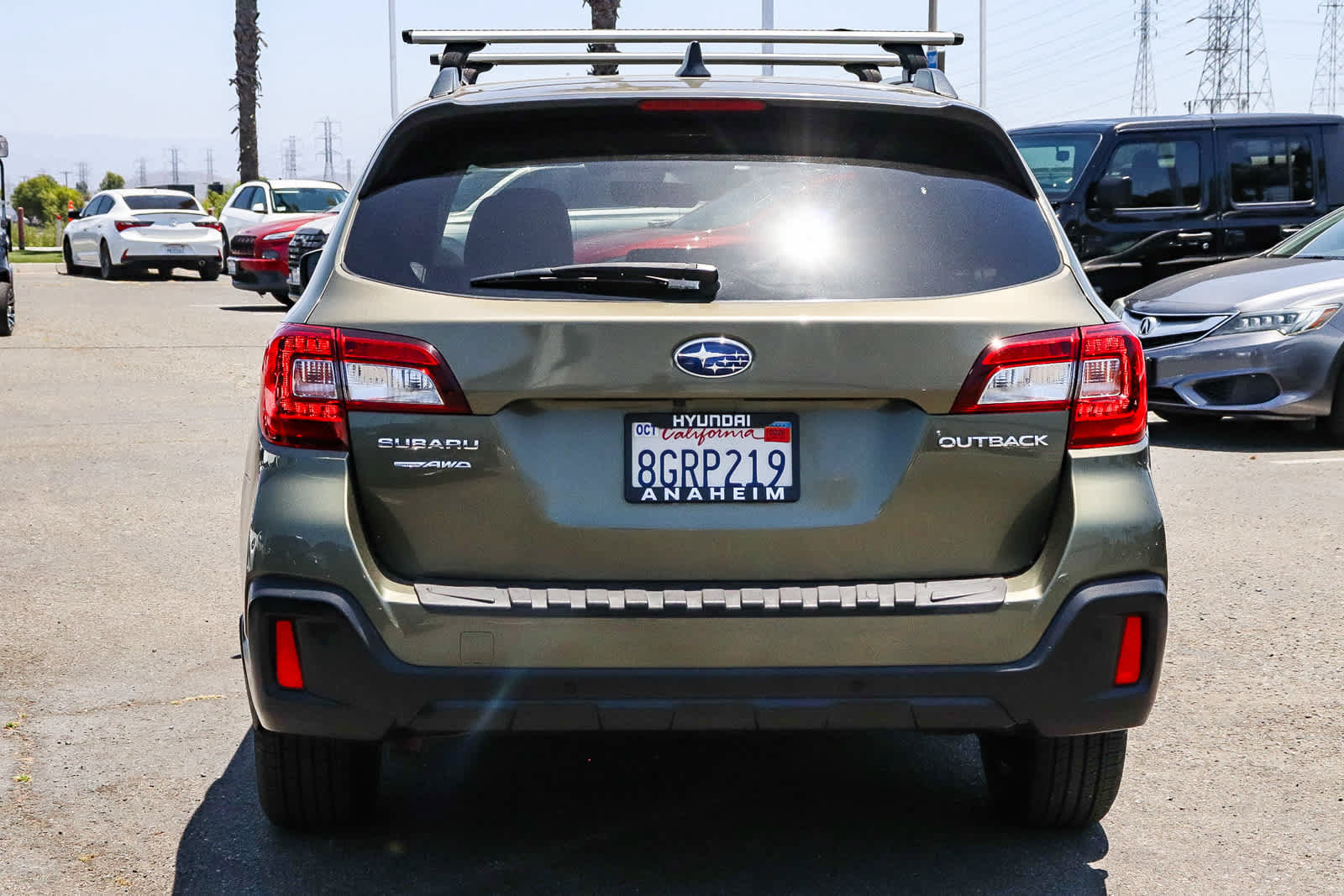 Used 2019 Subaru Outback 2.5i Touring w/ Popular Package #3A AWD/4WD image 8