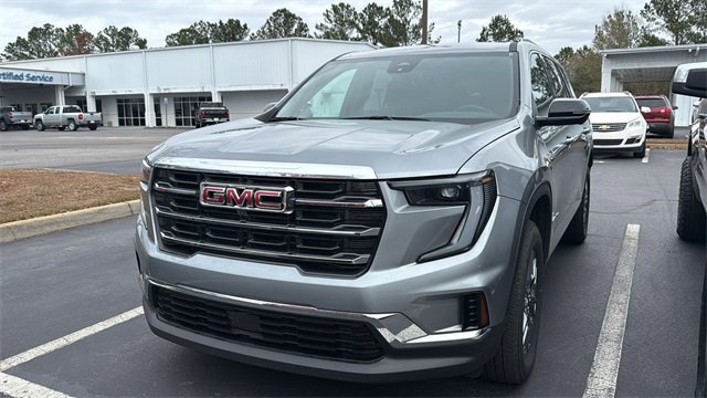 Used 2025 GMC Acadia Elevation