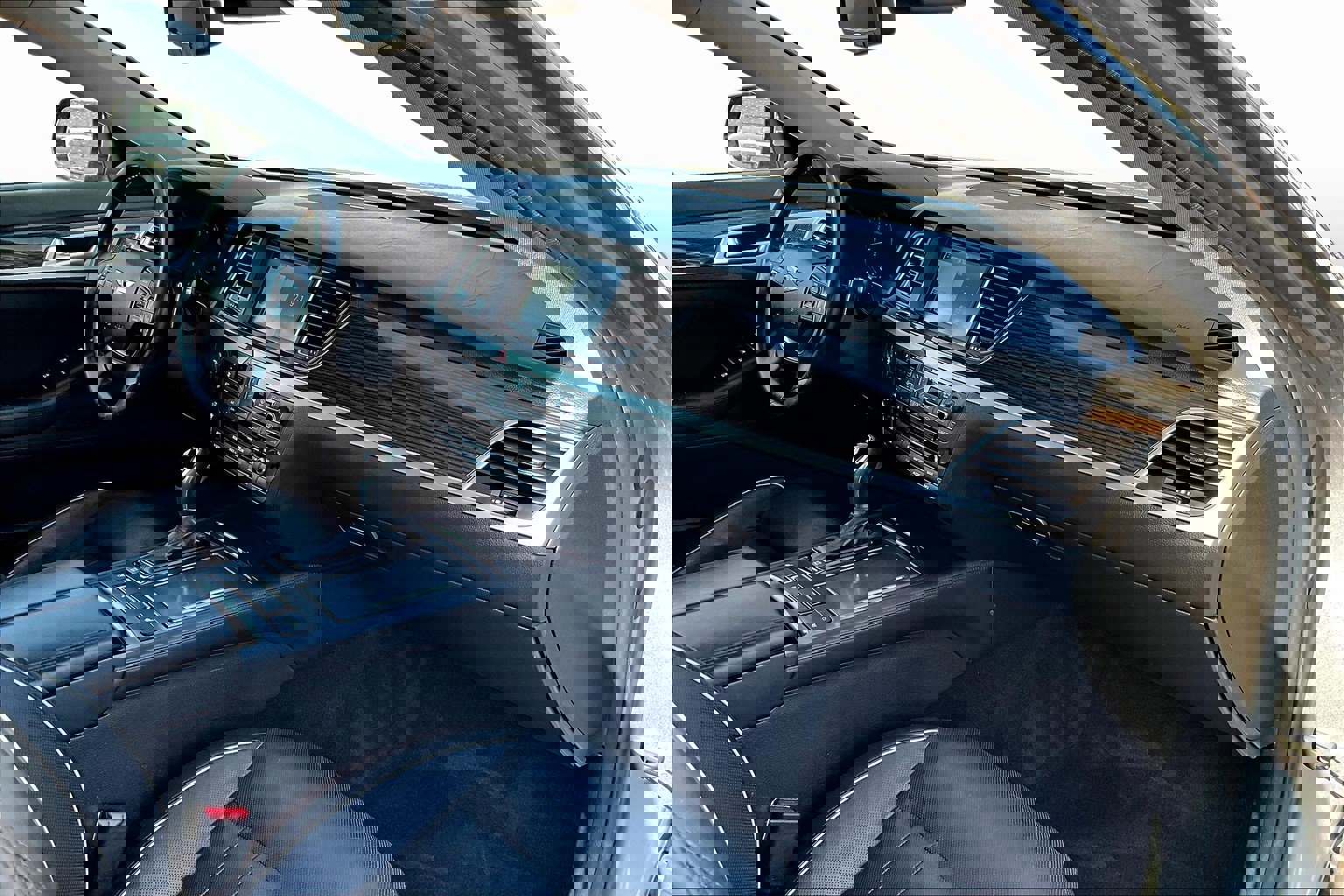 Used 2015 Hyundai Genesis 3.8 w/ Option Group 03 image 15