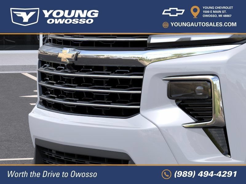 New 2026 Chevrolet Traverse LT w/ LPO, Floor Liner Package FWD image 13