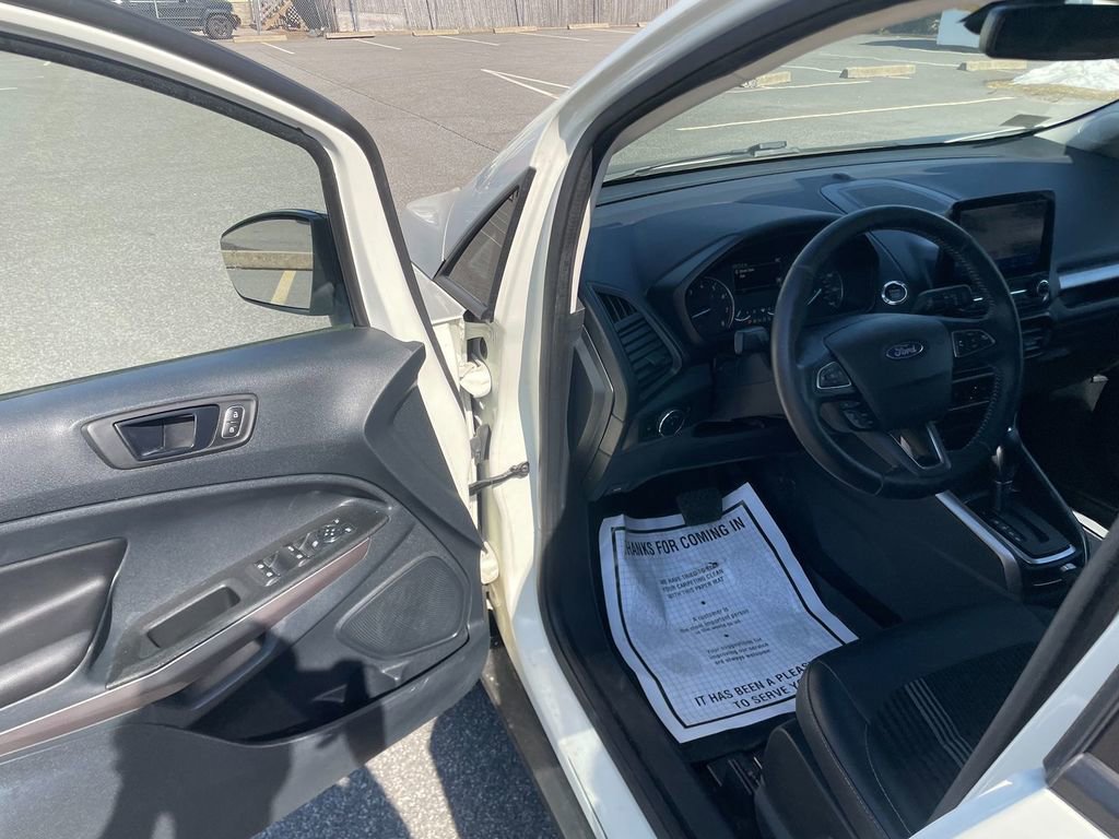 Used 2021 Ford EcoSport SES image 10