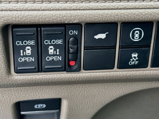 Certified 2024 Honda Odyssey EX-L image 13