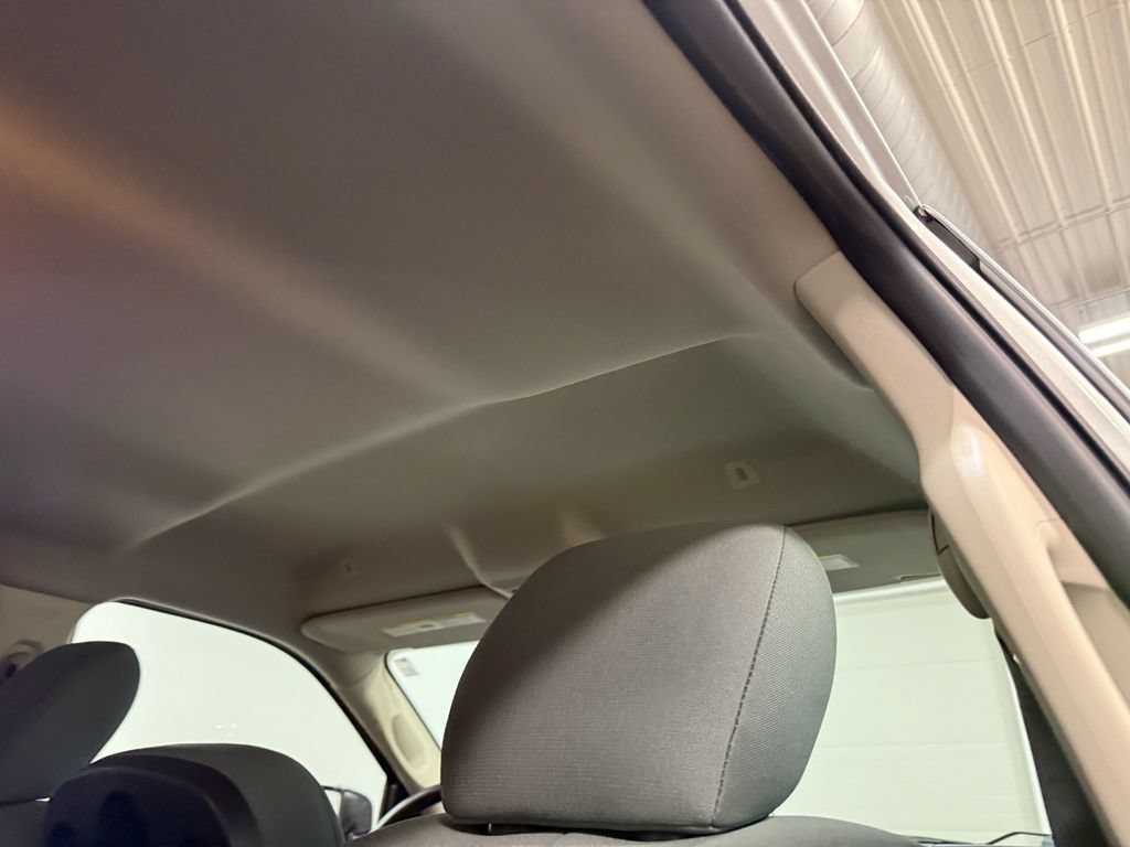 Used 2017 RAM 1500 Express RWD image 17