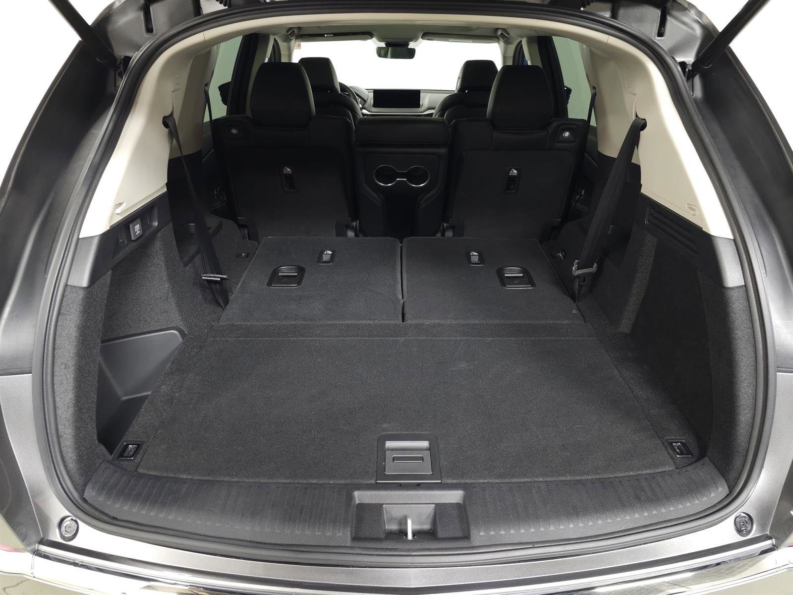 Used 2023 Acura MDX SH-AWD image 7