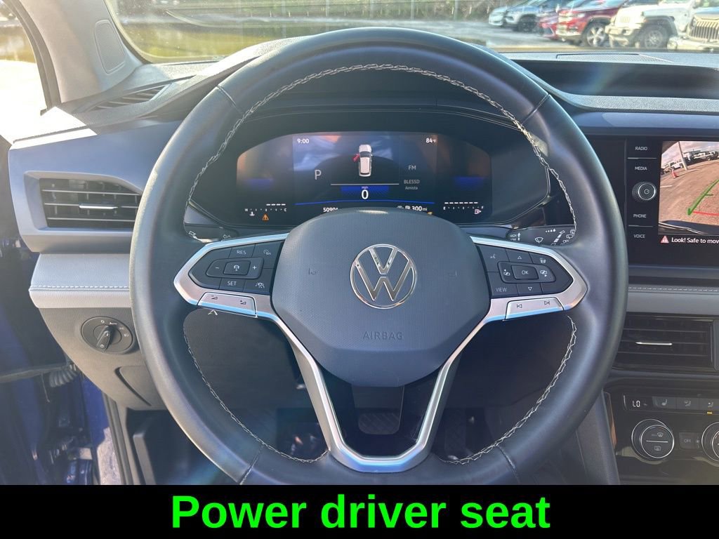 Used 2024 Volkswagen Taos SE image 16