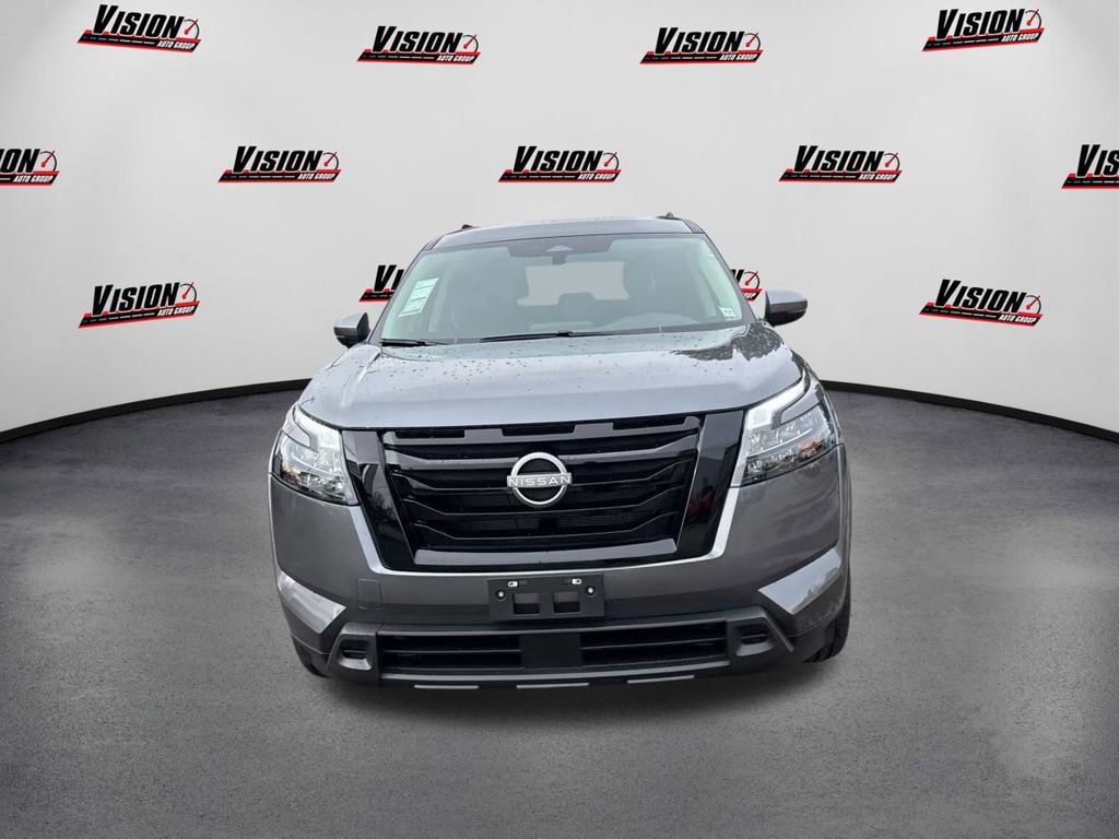 New 2025 Nissan Pathfinder SV w/ Black Appearance Package image 2