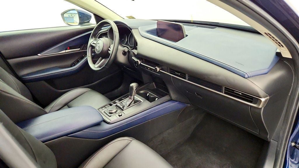 Used 2021 MAZDA CX-30 AWD 2.5 S w/ Select Package image 24