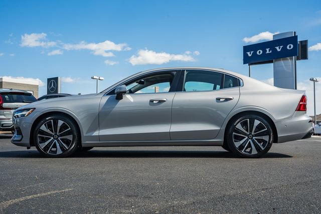 Certified 2023 Volvo S60 B5 Ultimate image 4