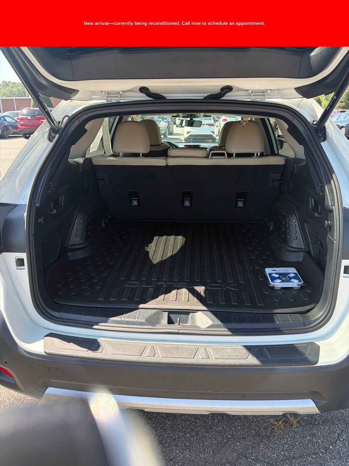 Used 2024 Subaru Outback Limited AWD/4WD image 9