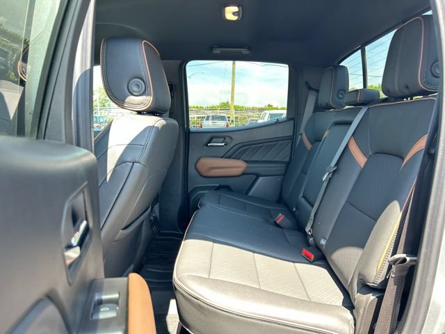 New 2026 GMC Canyon AT4 w/ AT4 Premium Package AWD/4WD image 15