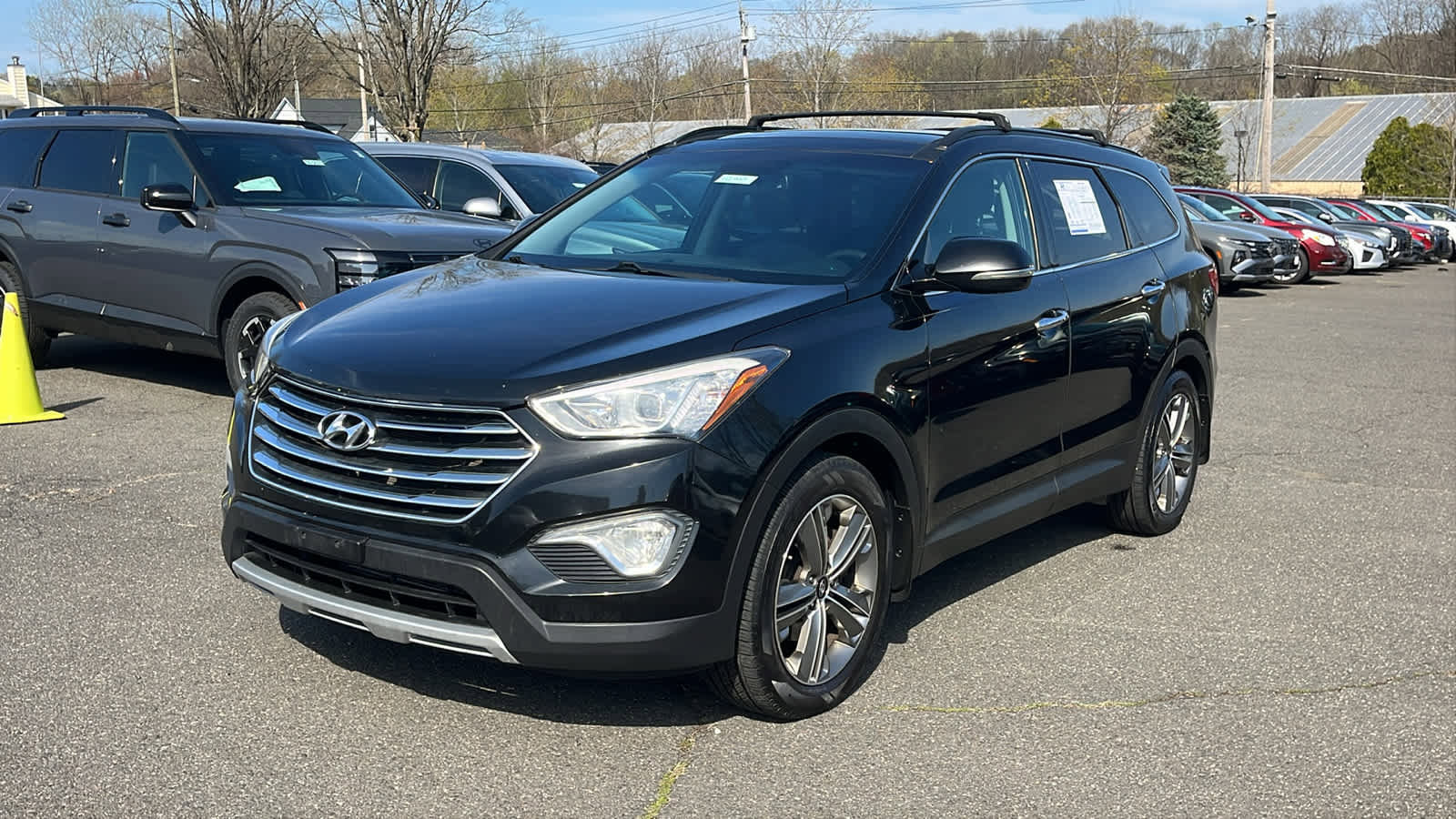 Used 2015 Hyundai Santa Fe Limited w/ Option Group 04 AWD/4WD image 3