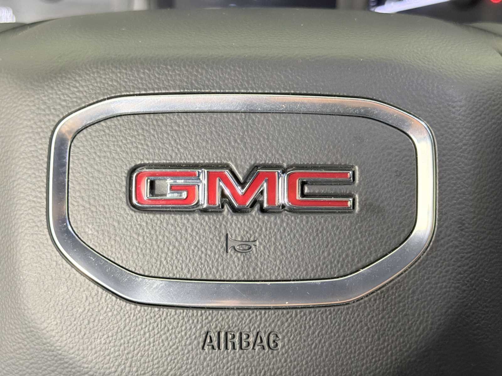 Used 2022 GMC Sierra 2500 AT4 w/ AT4 Preferred Package AWD/4WD image 26