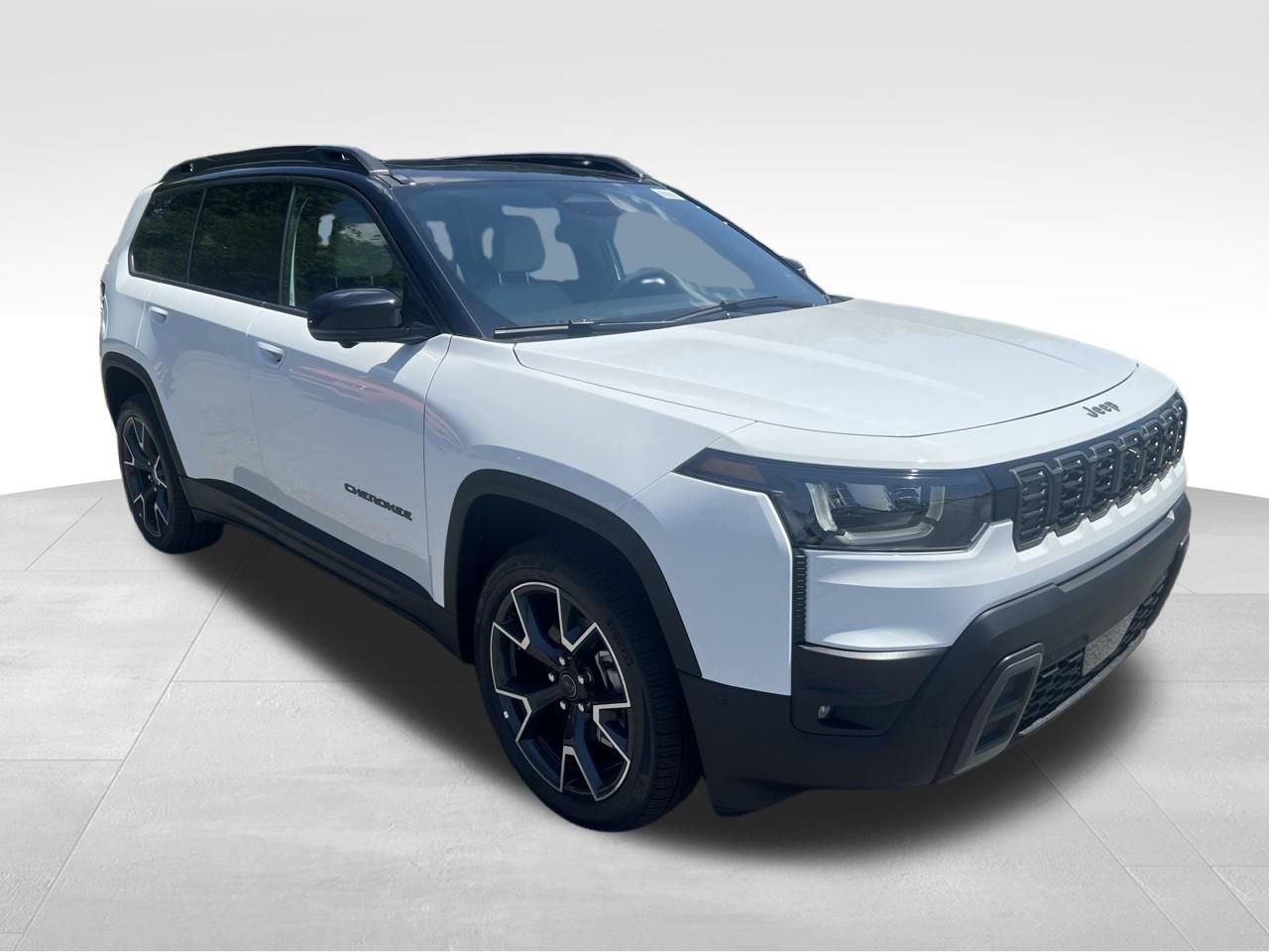 New 2026 Jeep Cherokee Overland w/ Trailer Tow Group AWD/4WD image 7