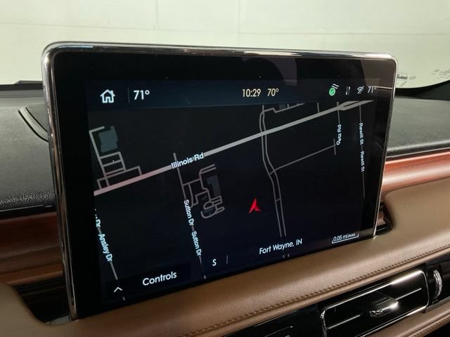 Used 2023 Lincoln Aviator Reserve w/ Equipment Group 201A AWD/4WD image 11