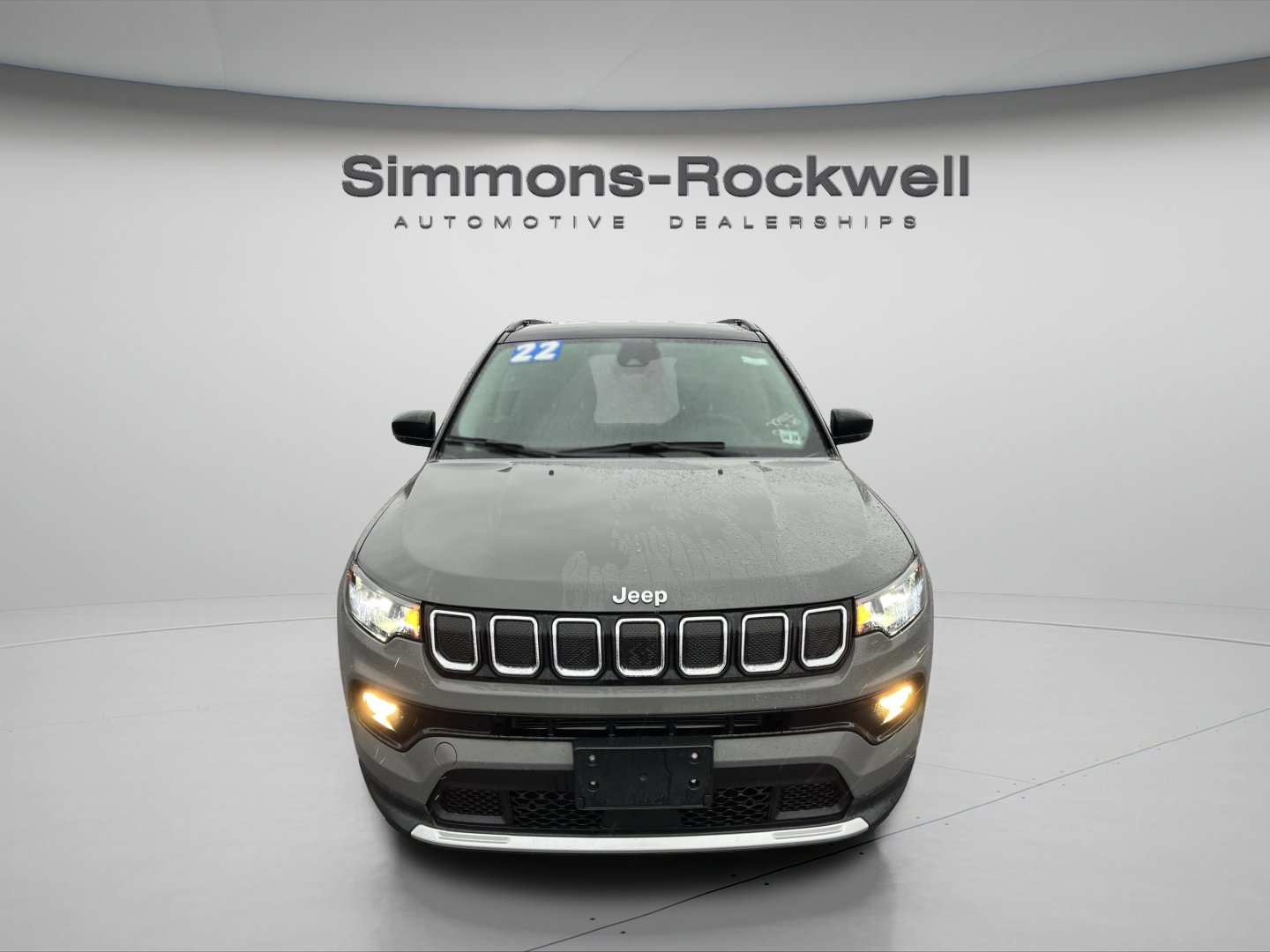 Used 2022 Jeep Compass Limited image 2