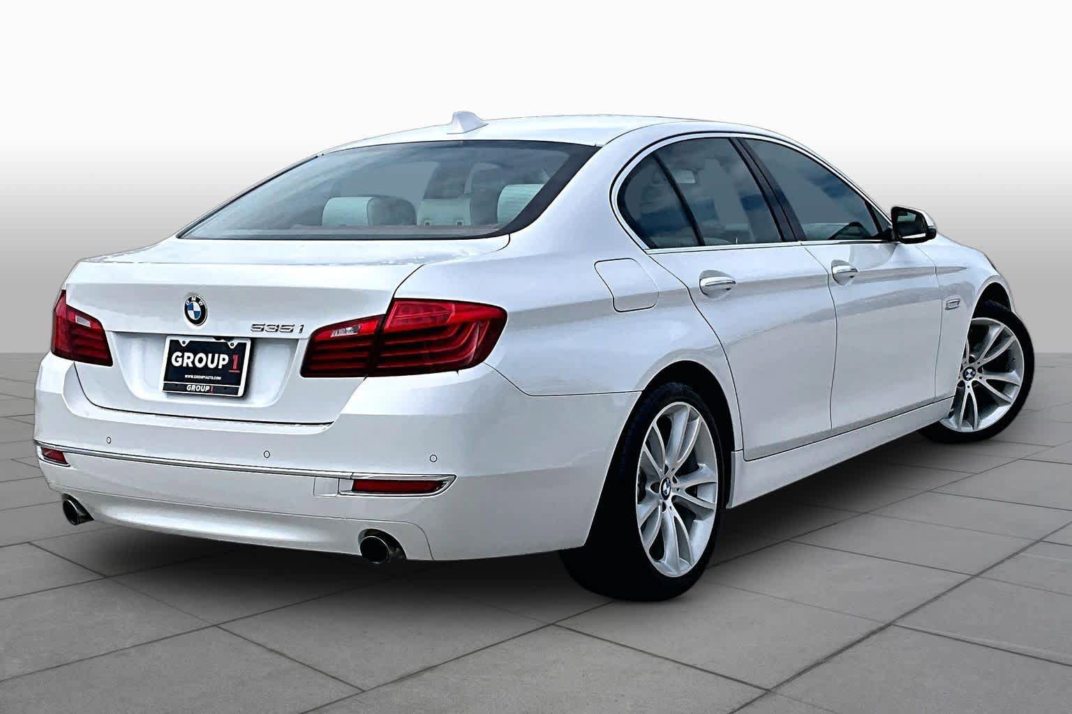 Used 2016 BMW 535i Sedan RWD image 12