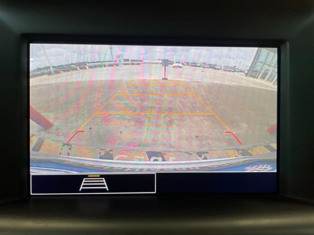 Used 2022 GMC Terrain SLE w/ Driver Convenience Package FWD image 8