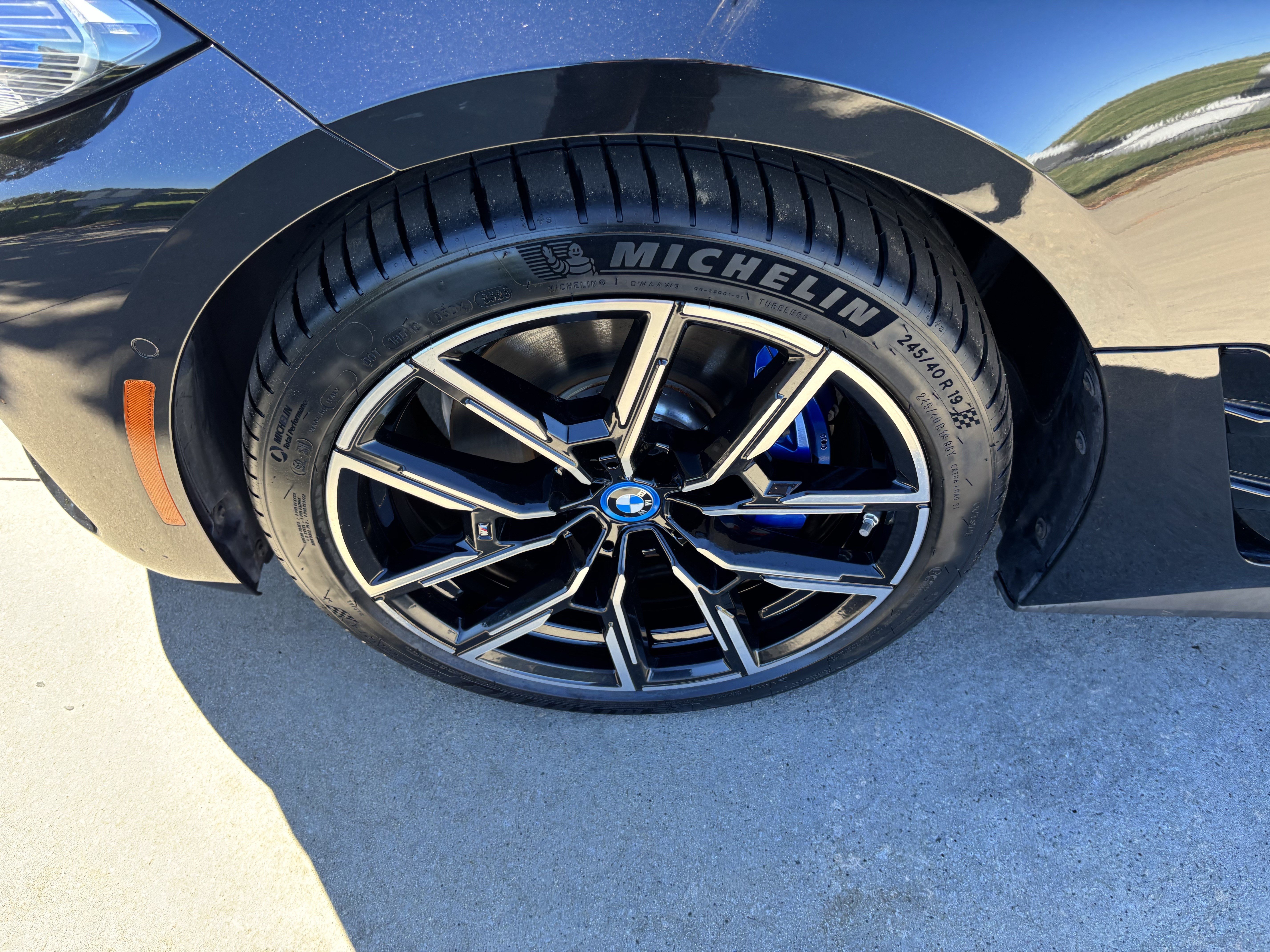 Certified 2024 BMW i4 eDrive40 w/ M Sport Package RWD image 13