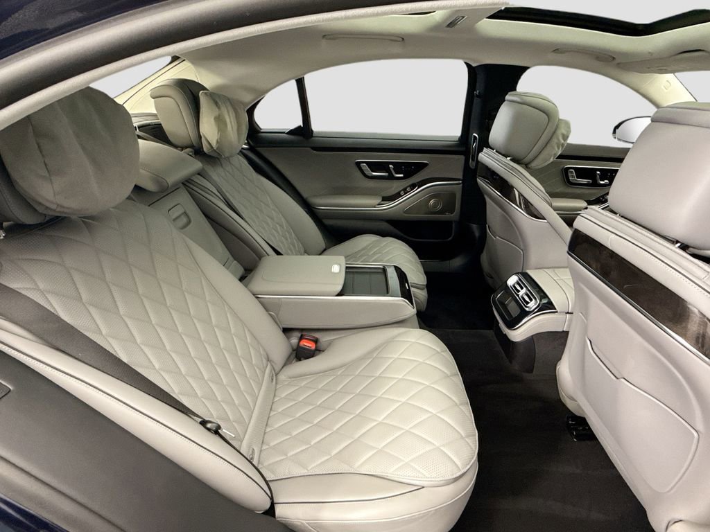 Certified 2023 Mercedes-Benz S 500 4MATIC image 21
