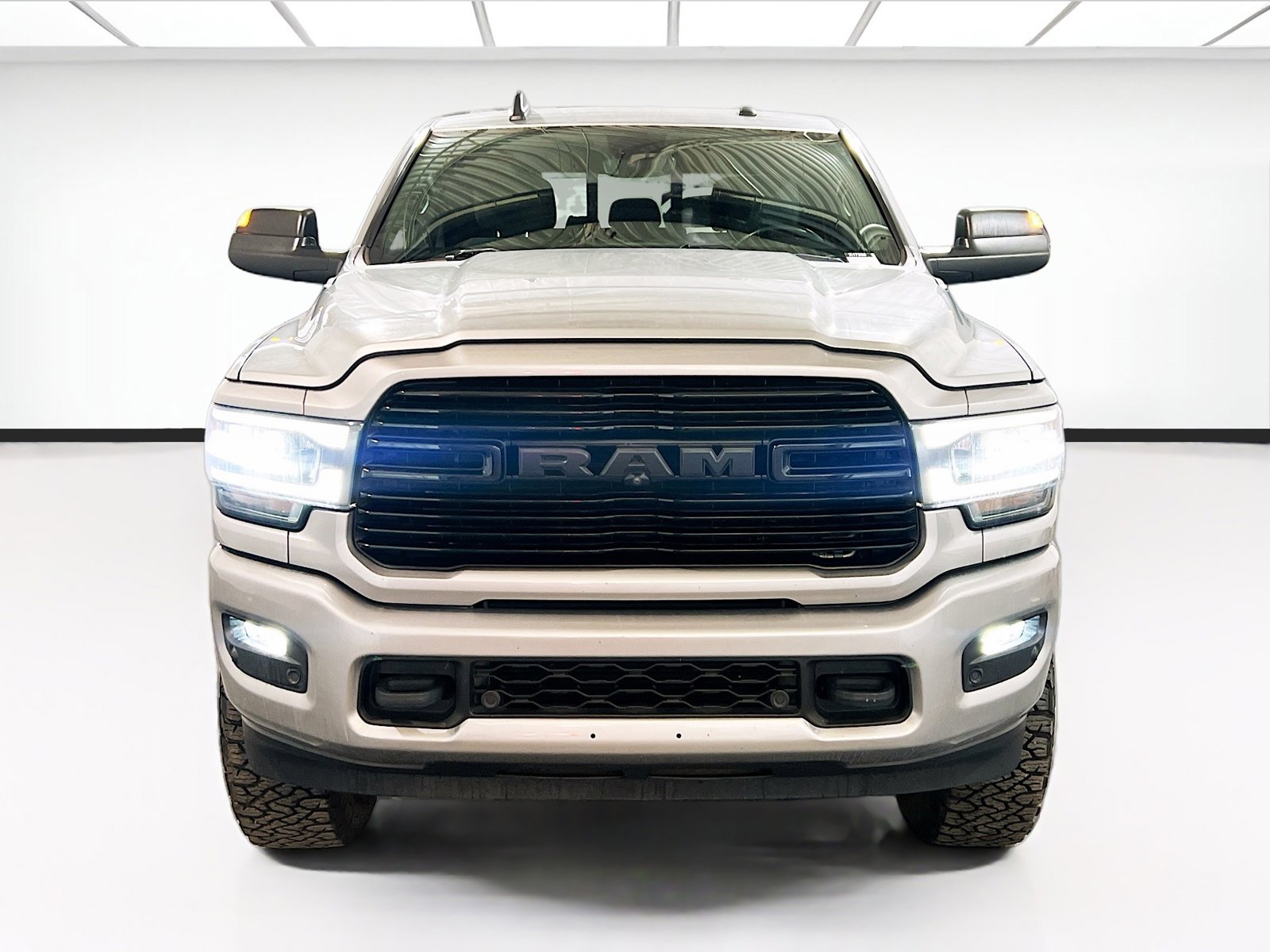 Used 2020 RAM 3500 Big Horn w/ Level 2 Equipment Group AWD/4WD image 2