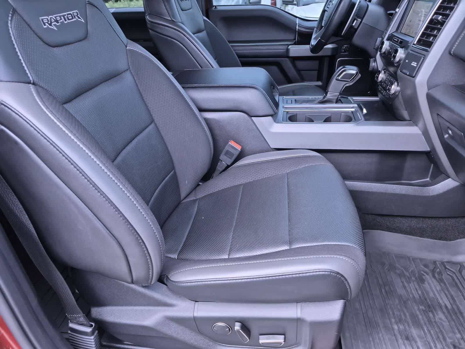 Used 2019 Ford F150 Raptor w/ Equipment Group 802A Luxury AWD/4WD image 21