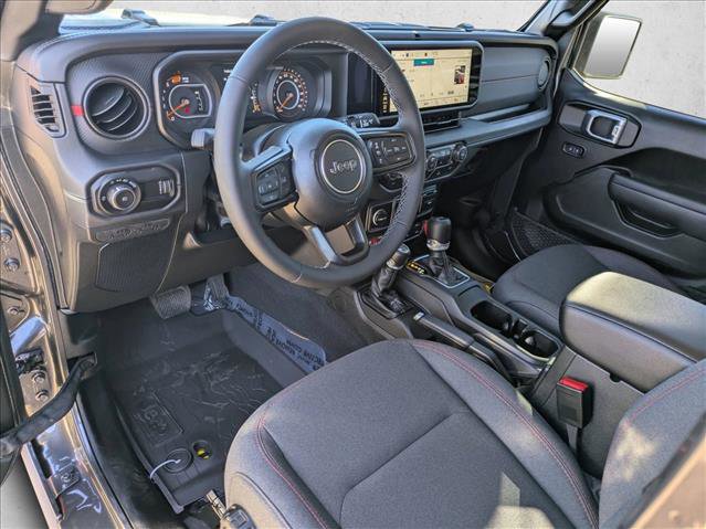 New 2026 Jeep Wrangler Unlimited Rubicon w/ Technology Group video 3