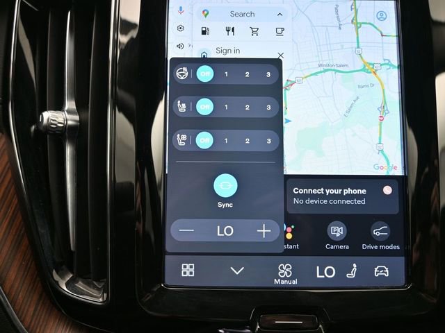 Used 2024 Volvo XC60 B5 Ultimate w/ Climate Package image 23