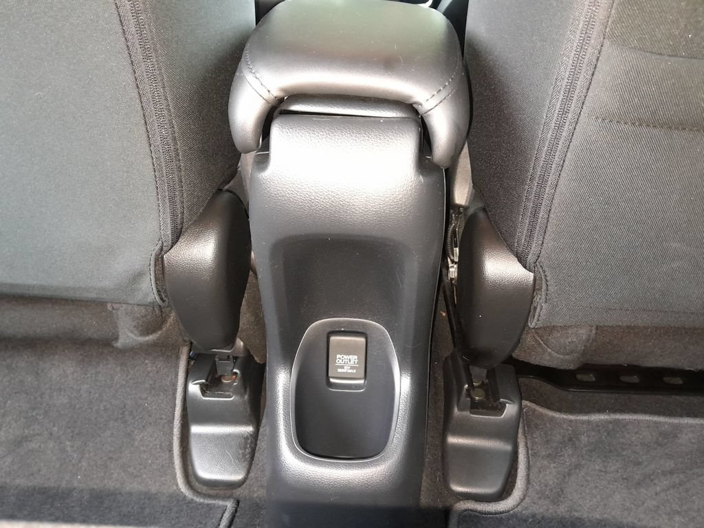 Used 2018 Honda HR-V EX image 29