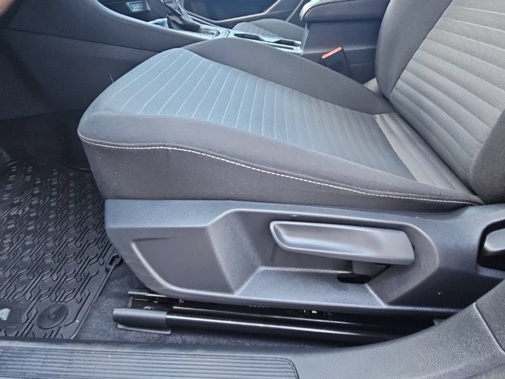 Used 2025 Volkswagen Jetta S FWD image 19