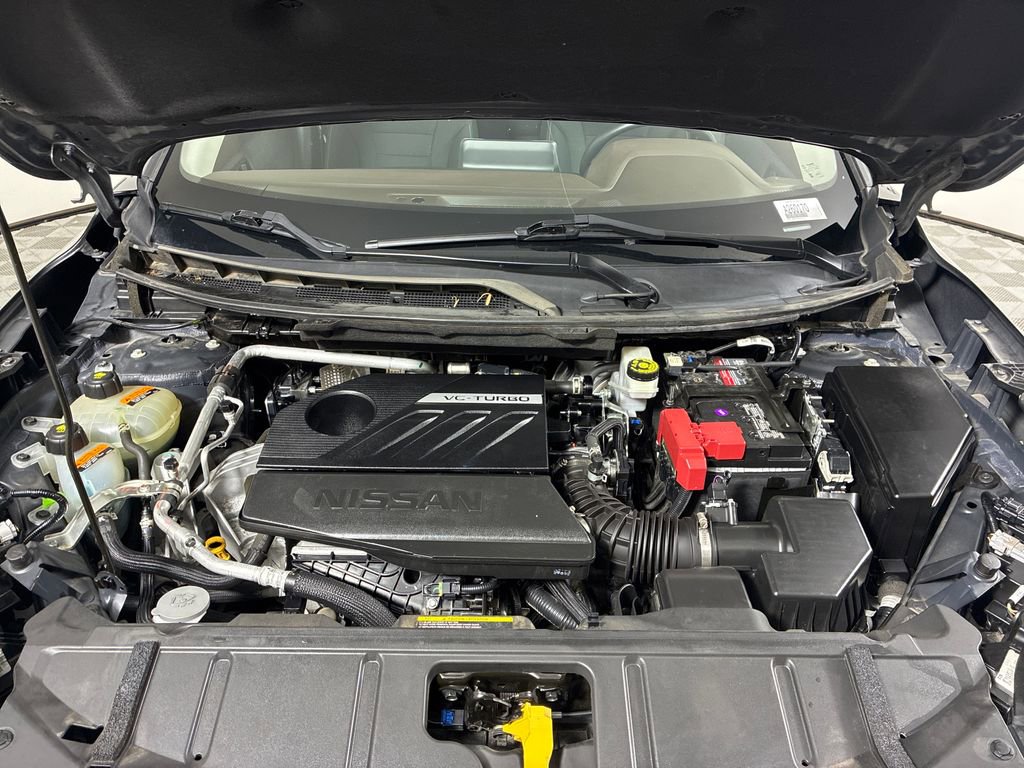 Used 2023 Nissan Rogue S AWD/4WD image 7
