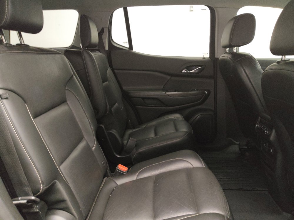Used 2019 GMC Acadia SLT w/ LPO, Floor Liner Package image 19