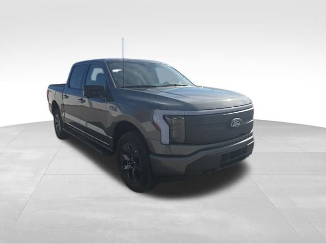 New 2025 Ford F150 Lightning Flash image 8