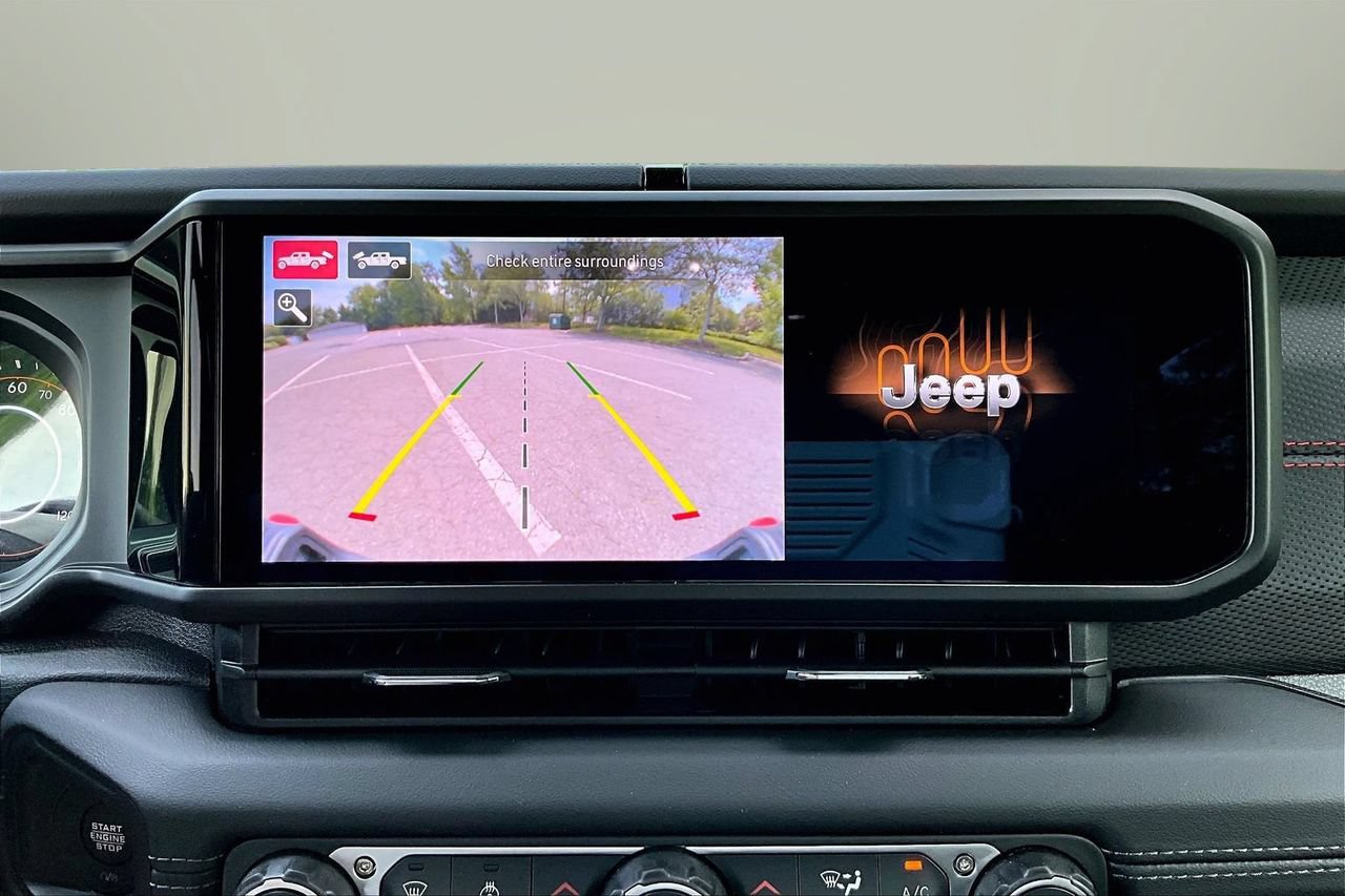 New 2026 Jeep Gladiator Rubicon AWD/4WD image 13