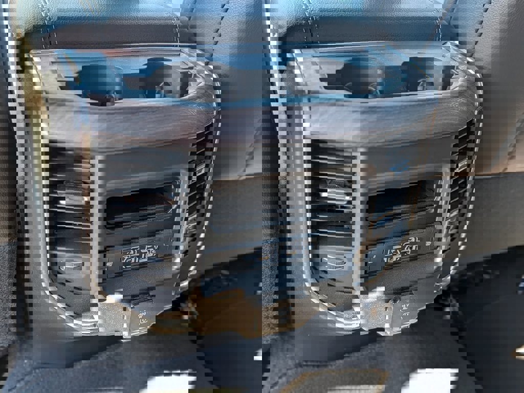 New 2026 RAM 3500 Laramie image 22