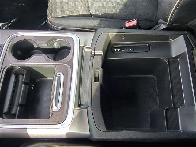 Used 2018 RAM 3500 Laramie Longhorn image 15