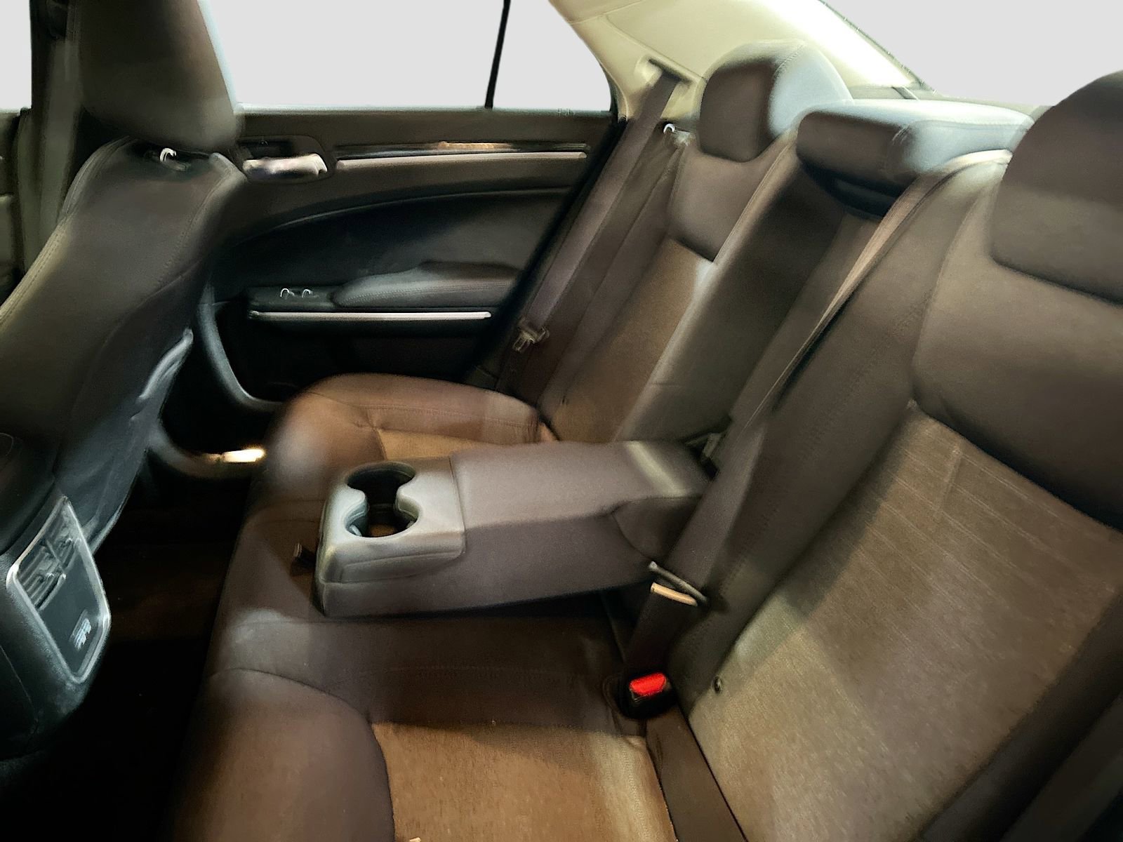 Used 2023 Chrysler 300 Touring w/ Sport Appearance Package RWD image 23