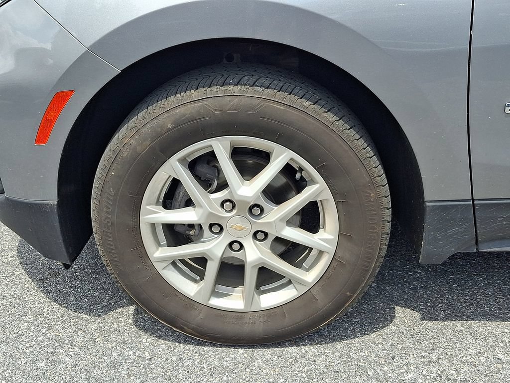 Used 2024 Chevrolet Equinox LS AWD/4WD image 12