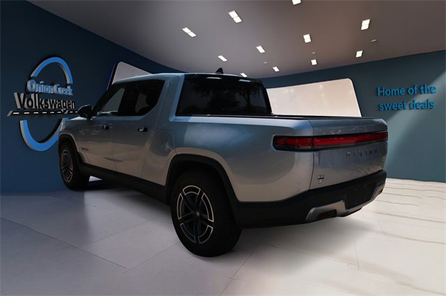 Used 2025 Rivian R1T Adventure image 6