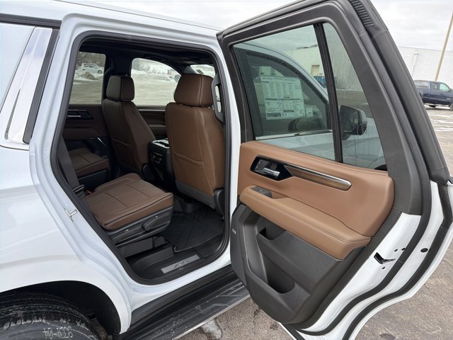 New 2026 Chevrolet Tahoe High Country w/ Sun And Tow Package image 28