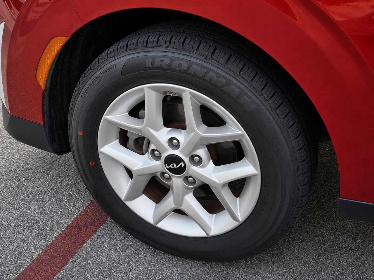 Used 2024 Kia Soul LX w/ Option Group 015 FWD image 12