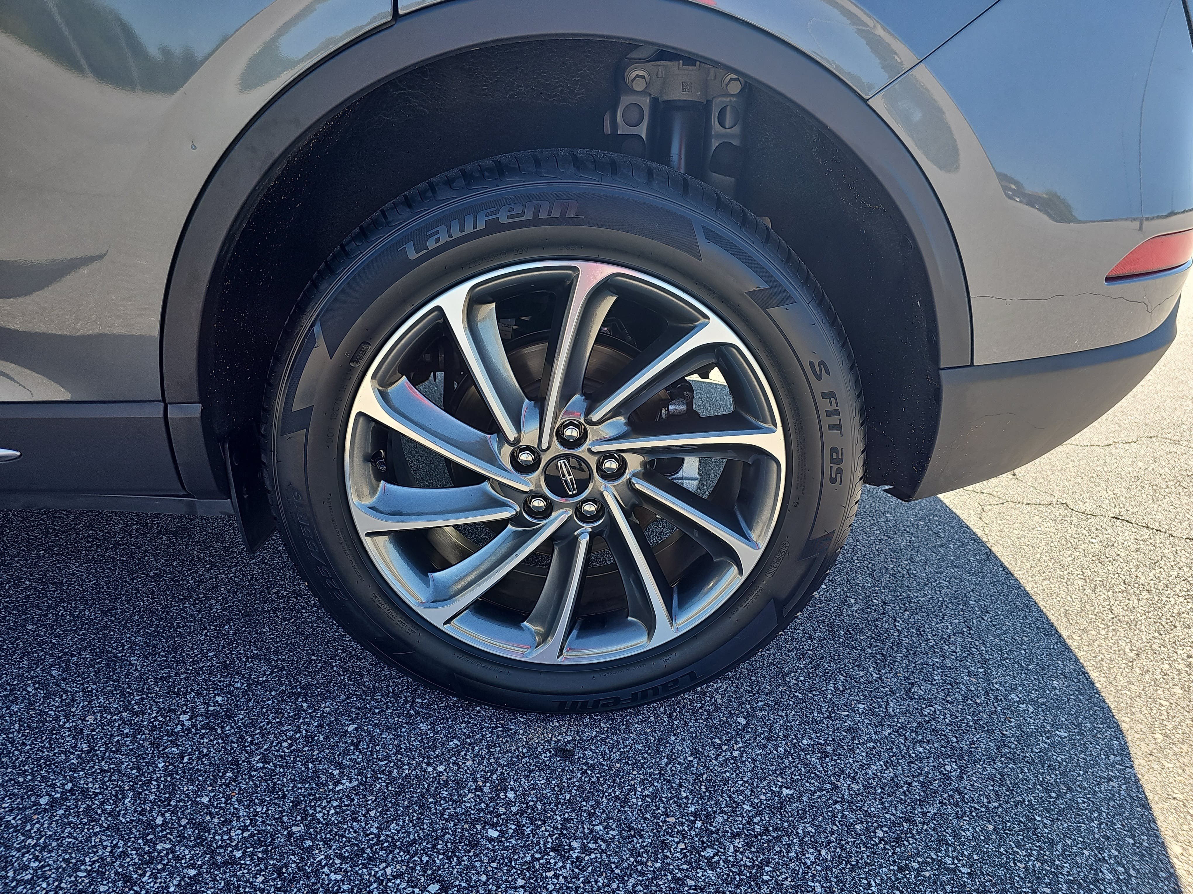 Used 2023 Lincoln Corsair AWD w/ Equipment Group 101A image 34