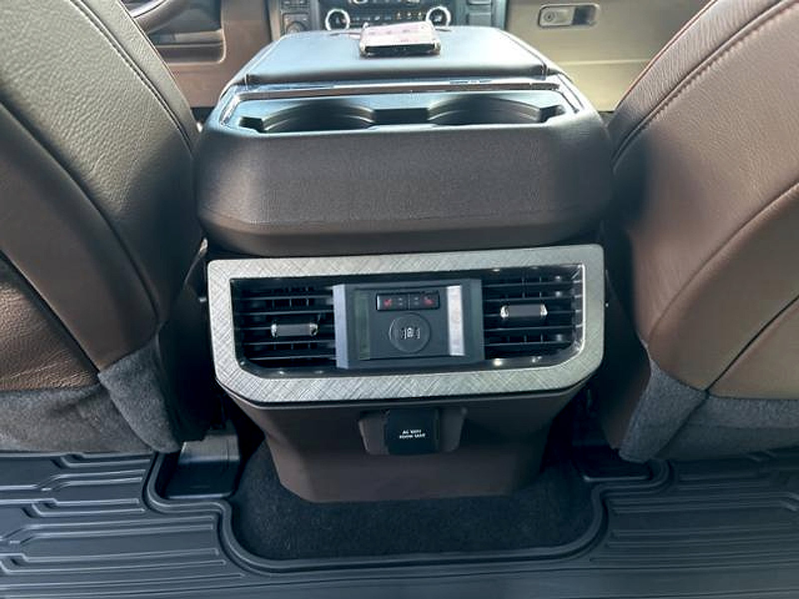 New 2025 Ford F350 King Ranch w/ Chrome Package image 18