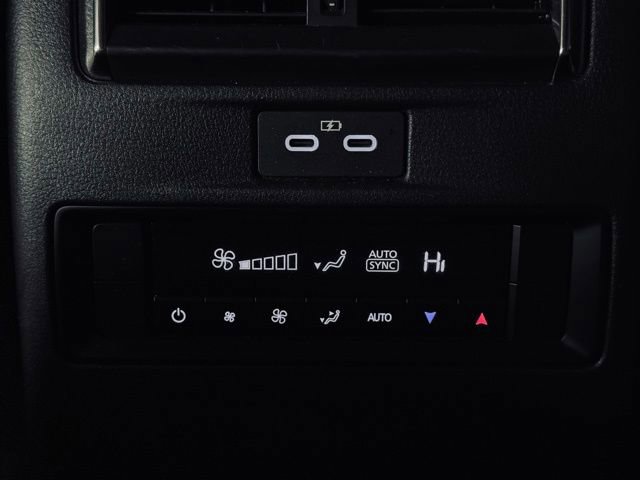 Used 2024 MAZDA CX-90 3.3 Turbo w/ Preferred Plus image 23