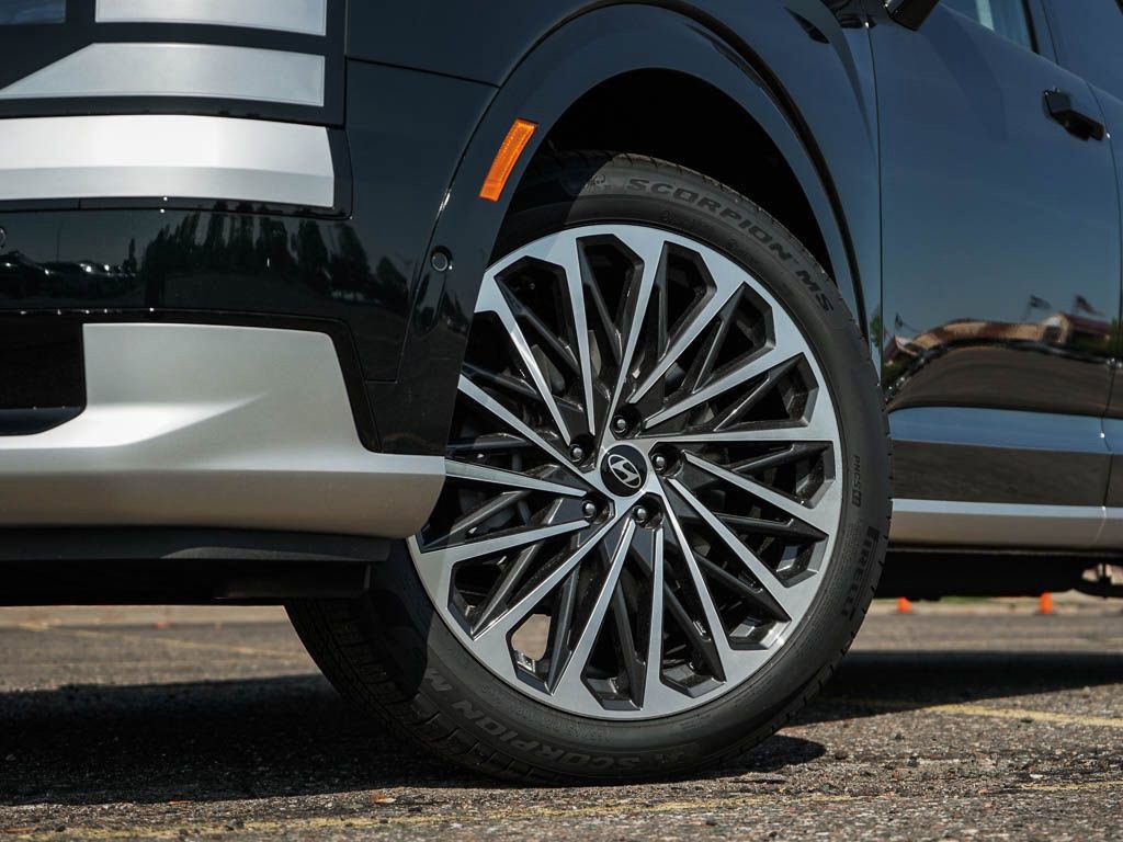 New 2026 Hyundai Palisade Calligraphy AWD/4WD image 6
