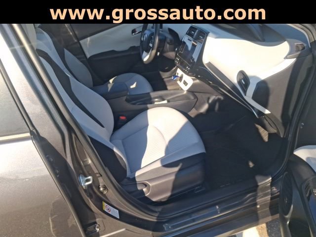Used 2017 Toyota Prius Two image 22